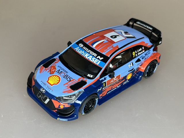 i20